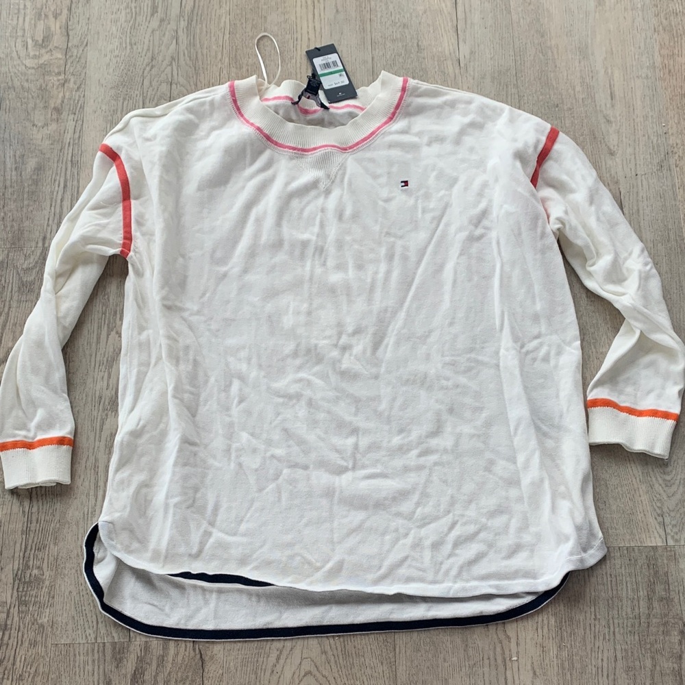 Tommy Hilfiger White sweater with Pink Accents size L. Thin sweater